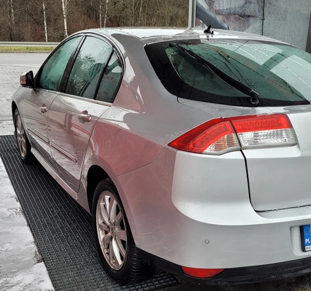 Renault Laguna cena 21400 przebieg: 271000, rok produkcji 2010 z Siechnice małe 46